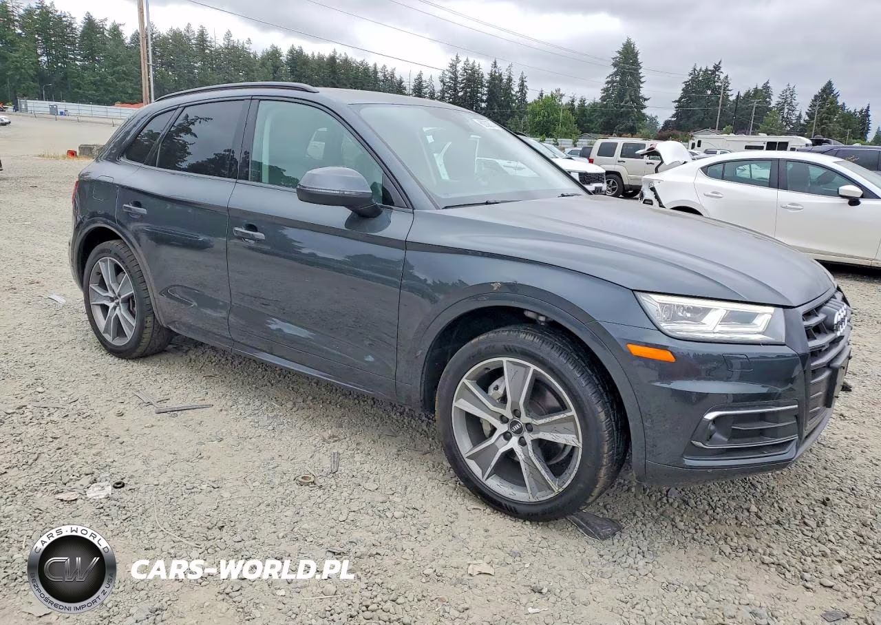 2019 Audi Q5 Prestige VIN:WA1CNAFY8K2127825 - 4