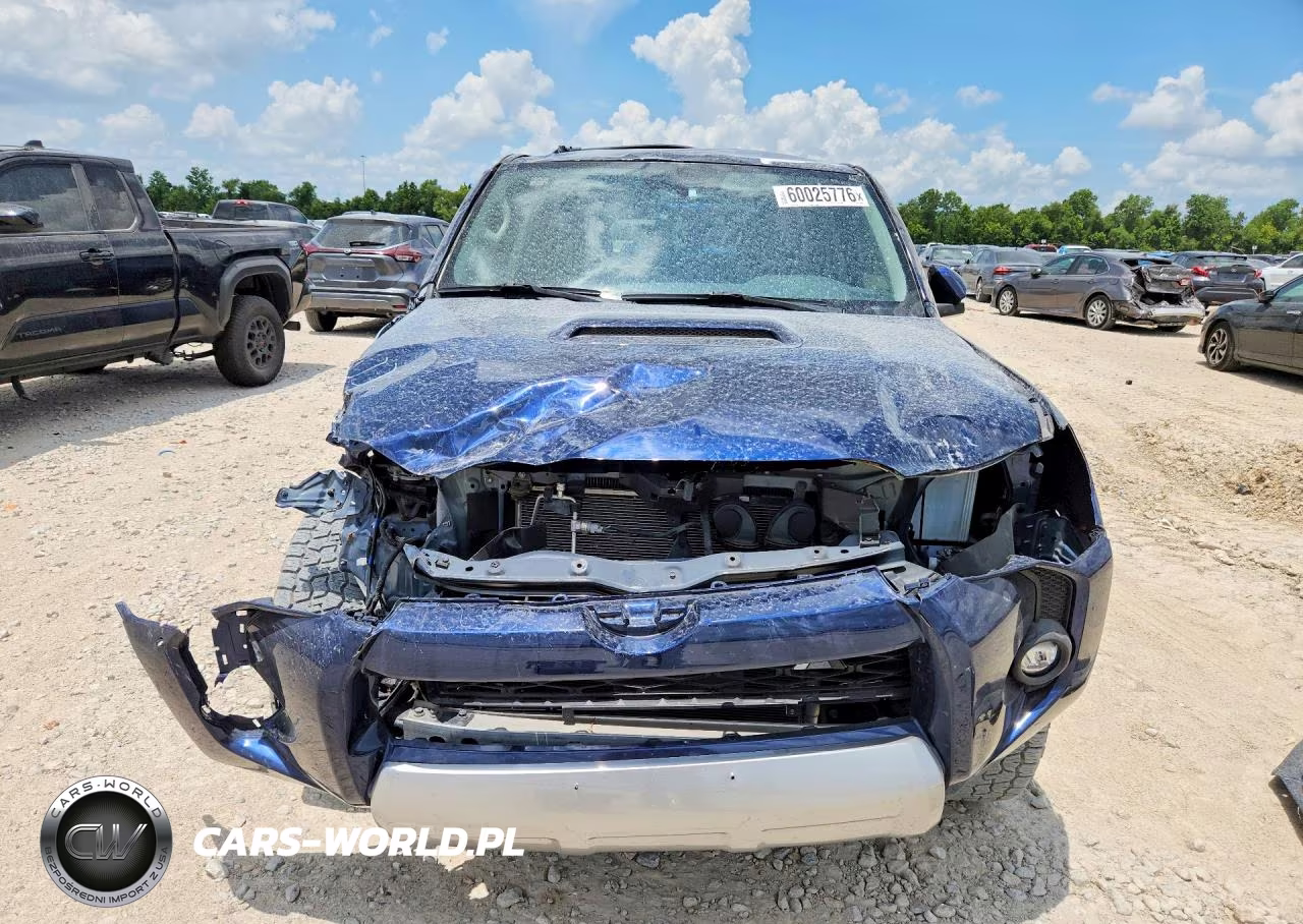 2024 Toyota 4Runner Trd Off-Road VIN:JTEPU5JR2R6233428 - 5