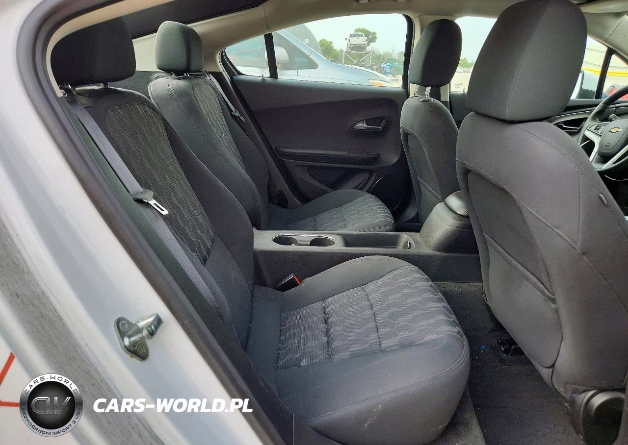 2012 Chevrolet Volt VIN:1G1RA6E43CU102904 - 10
