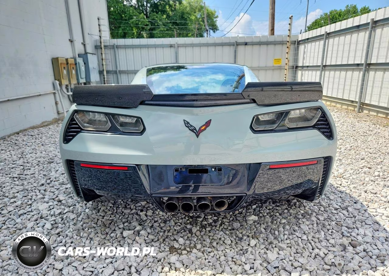 2017 Chevrolet Corvette VIN:1G1YD2D76H5111038 - 6