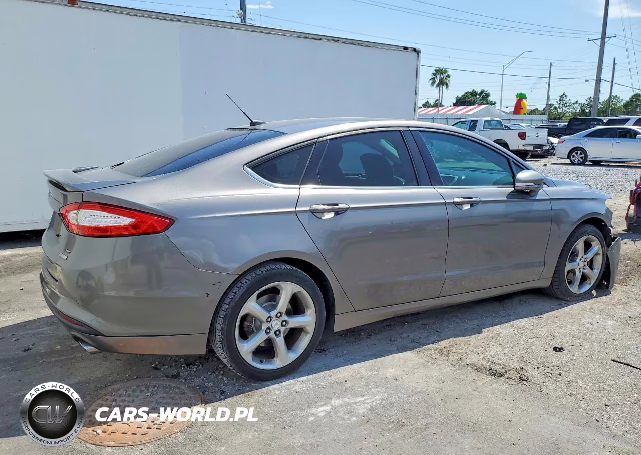 2013 Ford Fusion Se VIN:3FA6P0HR1DR167682 - 3