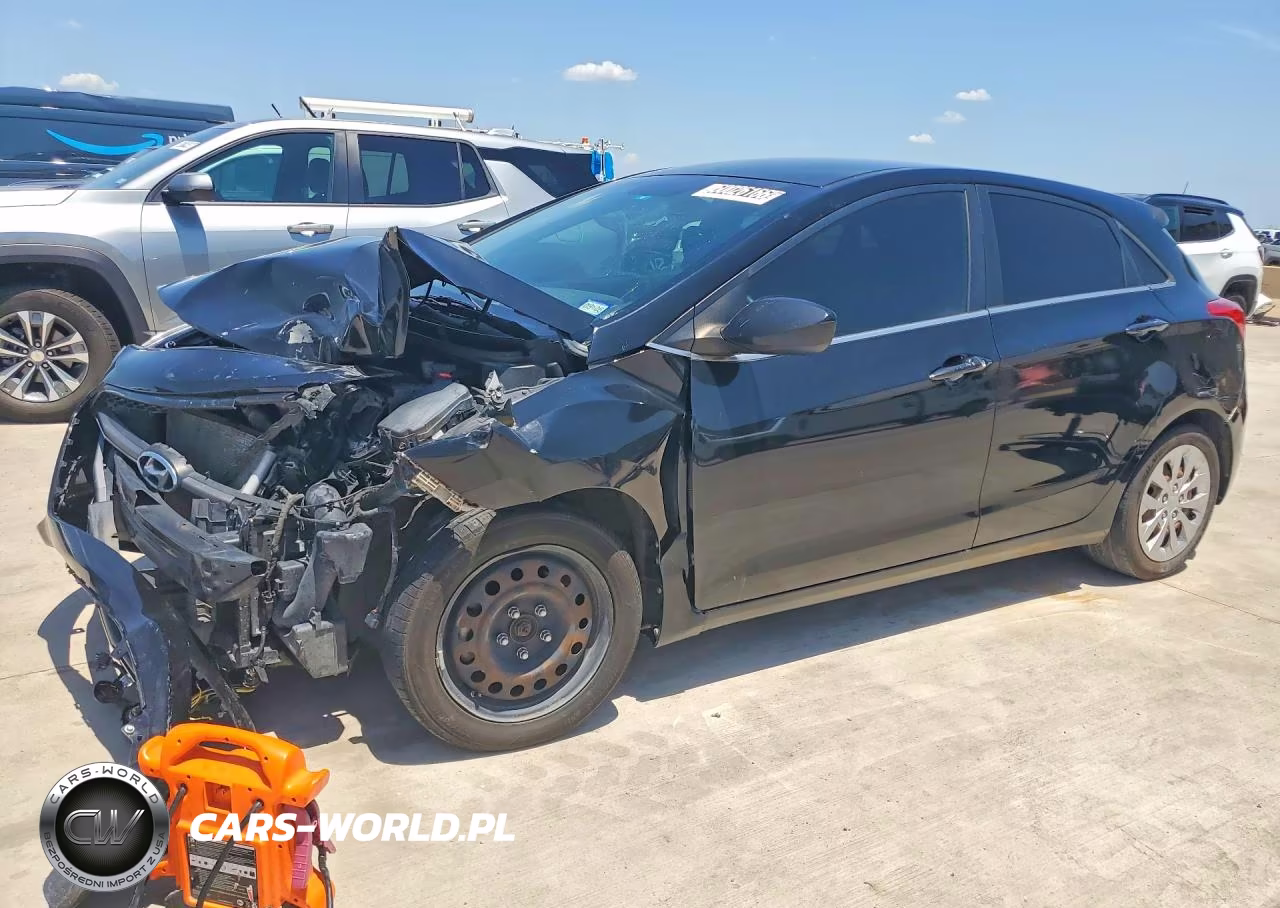 2016 Hyundai Elantra Gt Base – zdjęcie 1 z 12