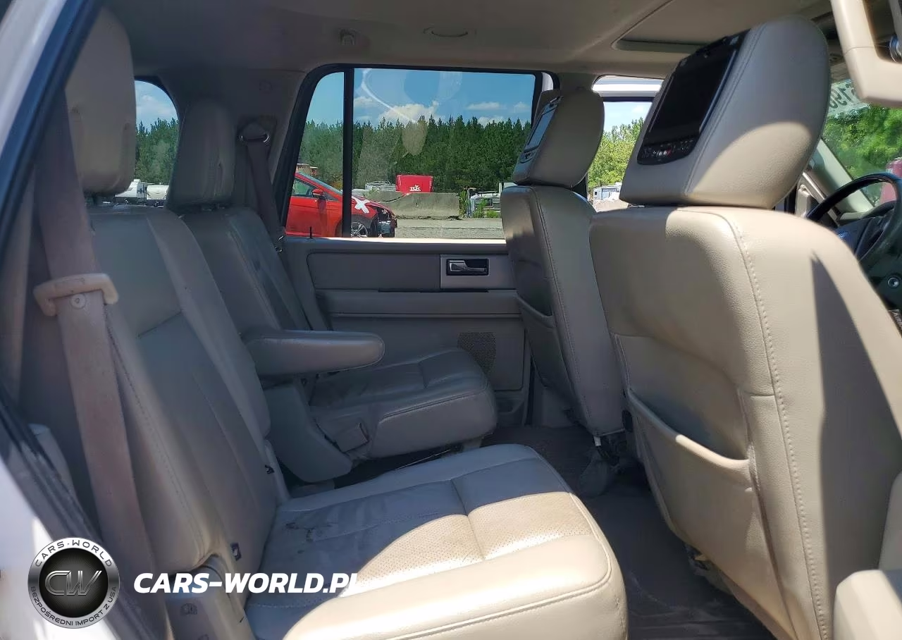 2013 Ford Expedition Limited VIN:1FMJU1K51DEF41134 - 10