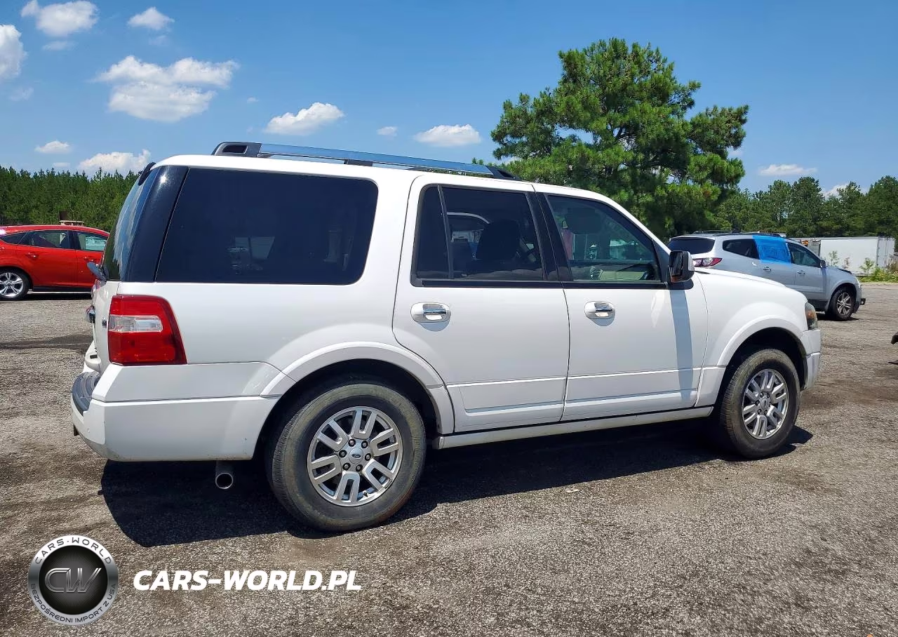 2013 Ford Expedition Limited VIN:1FMJU1K51DEF41134 - 3