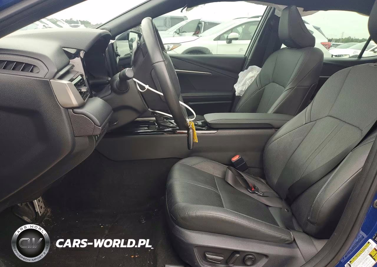 2025 Toyota Camry Xse VIN:4T1DAACK1SU006558 - 7