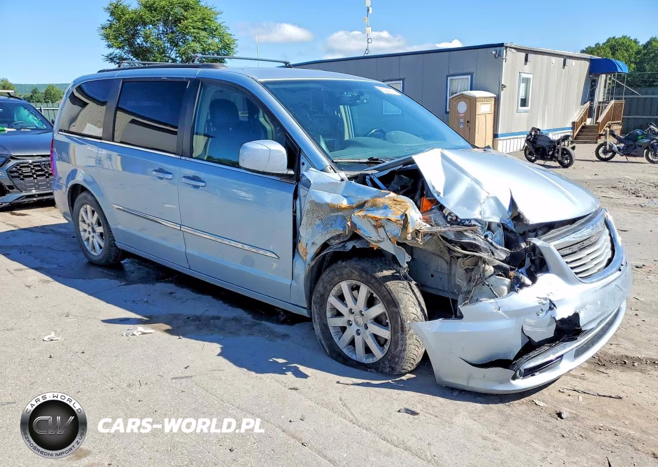 2016 Chrysler Town & Country Touring VIN:2C4RC1BG7GR239723 - 4