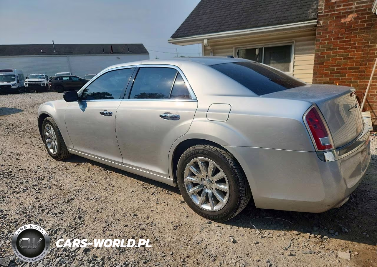 2012 Chrysler 300 VIN:2C3CCACG8CH263487 - 2