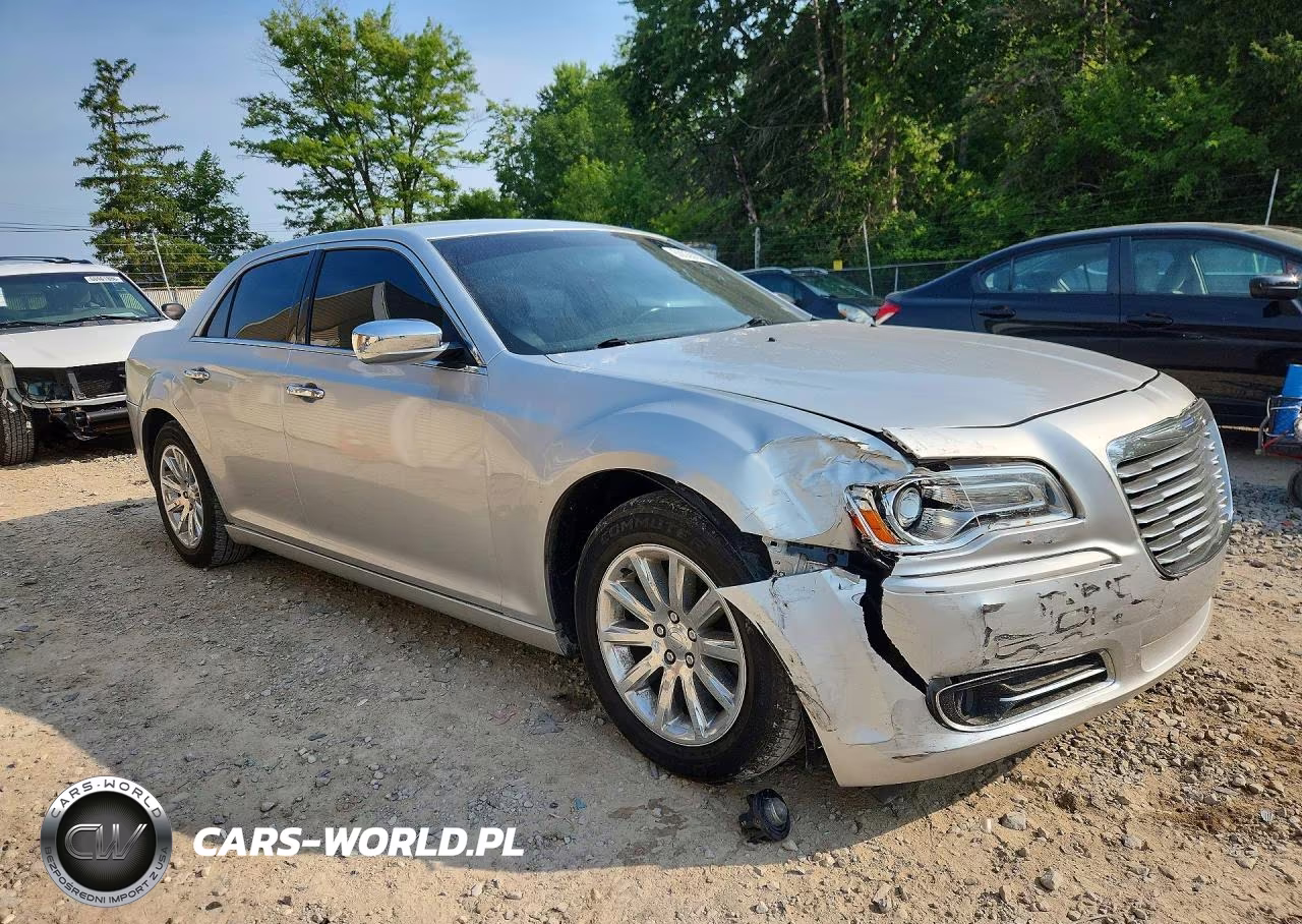 2012 Chrysler 300 VIN:2C3CCACG8CH263487 - 4