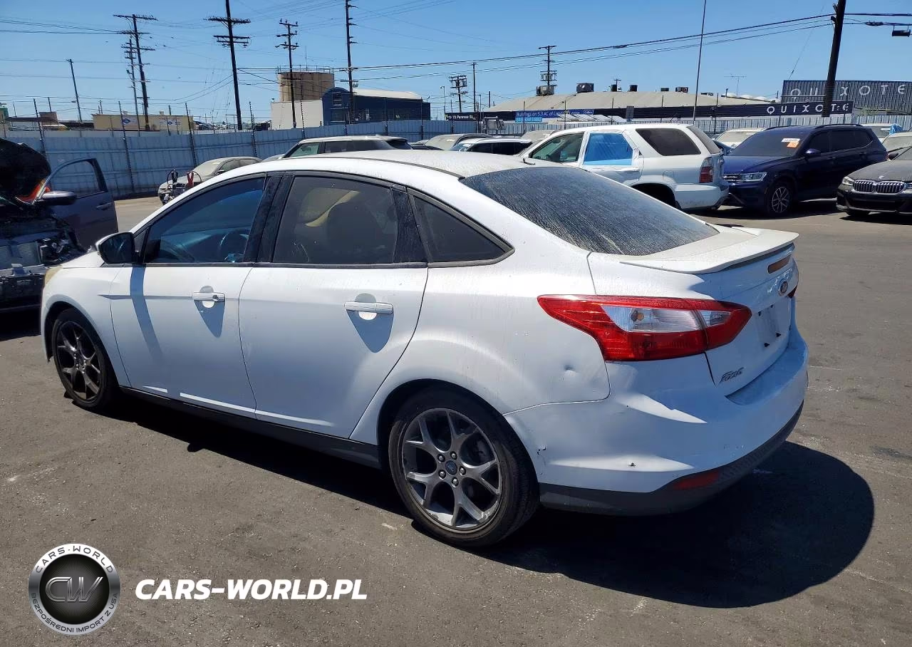 2014 Ford Focus Se VIN:1FADP3F28EL355484 - 2