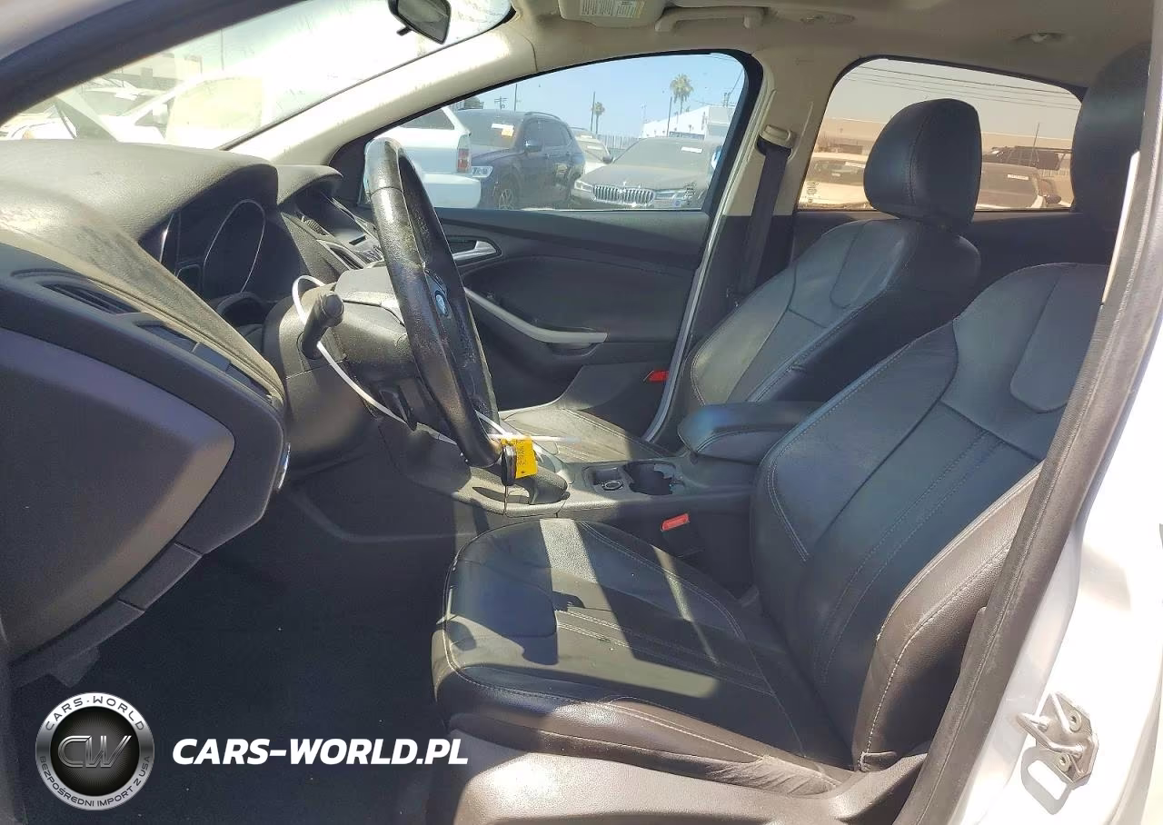 2014 Ford Focus Se VIN:1FADP3F28EL355484 - 7