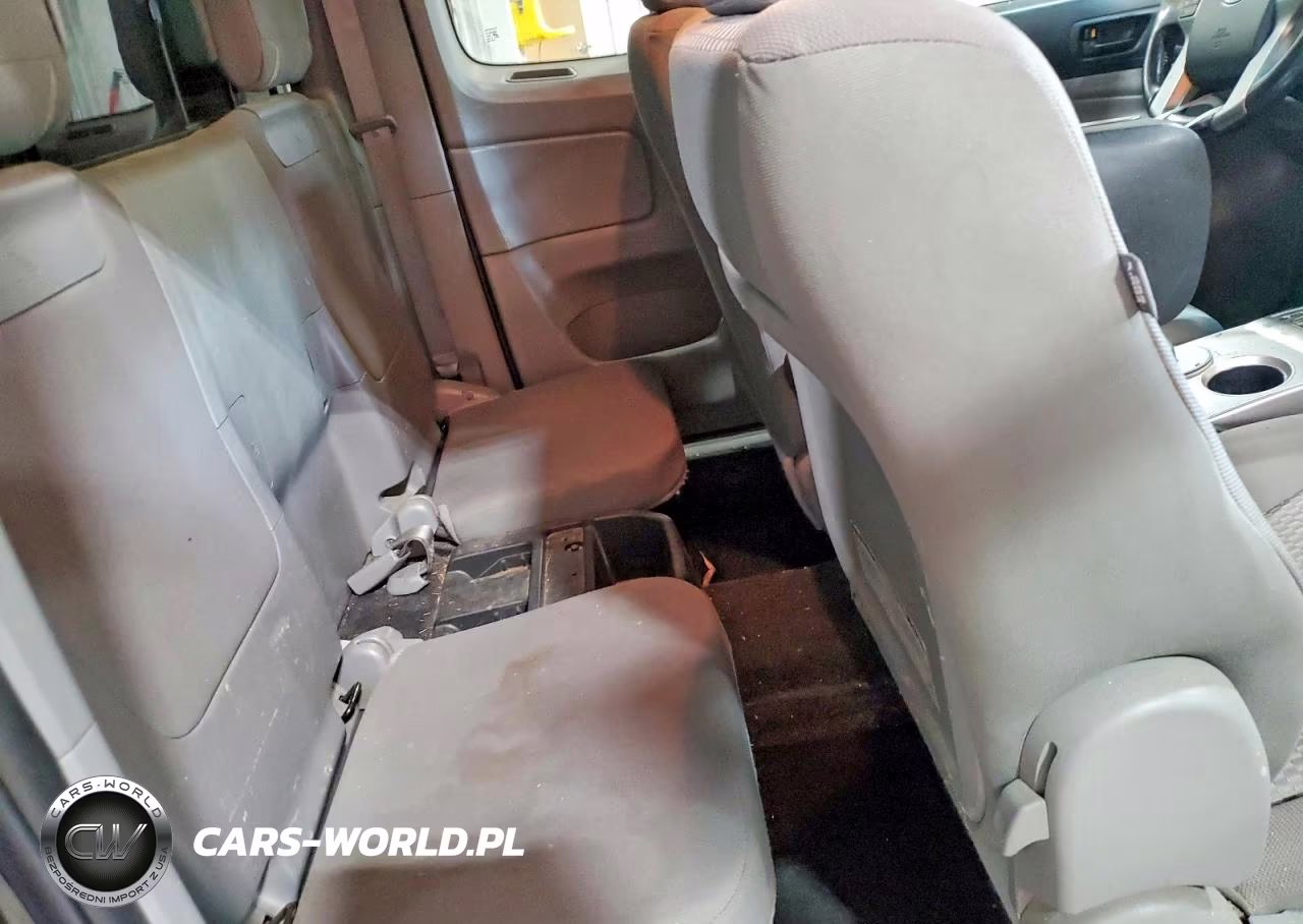 2013 Toyota Tacoma VIN:5TFUU4EN2DX071554 - 10