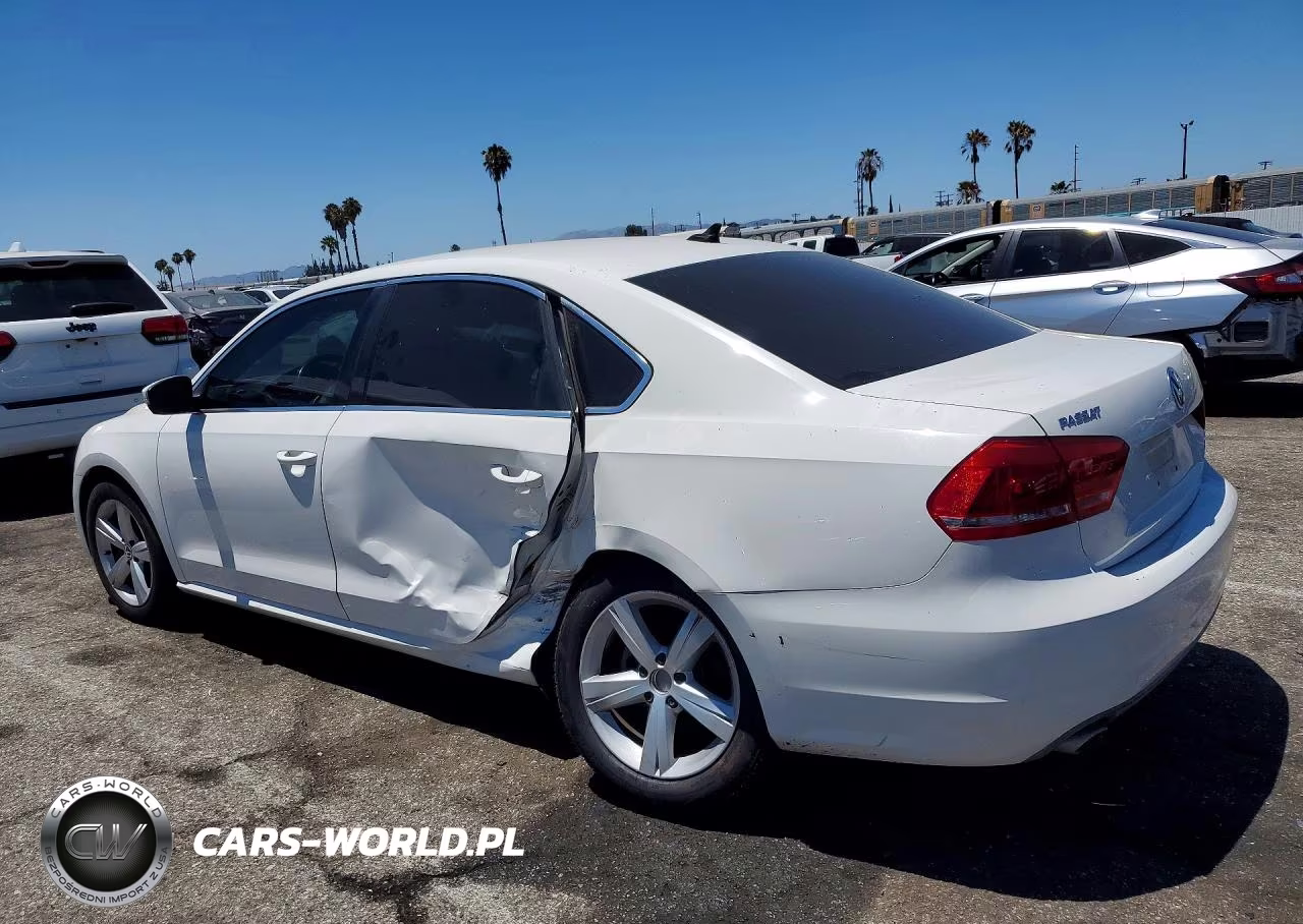 2015 Volkswagen Passat Se VIN:1VWBV7A36FC057884 - 2
