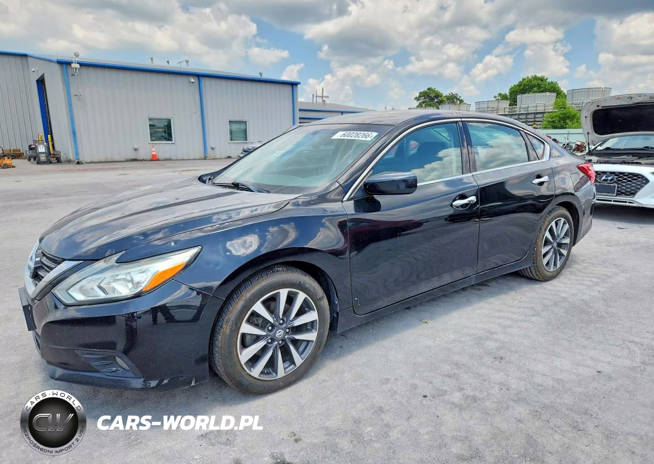 2017 Nissan Altima 2.5 – zdjęcie 1 z 12