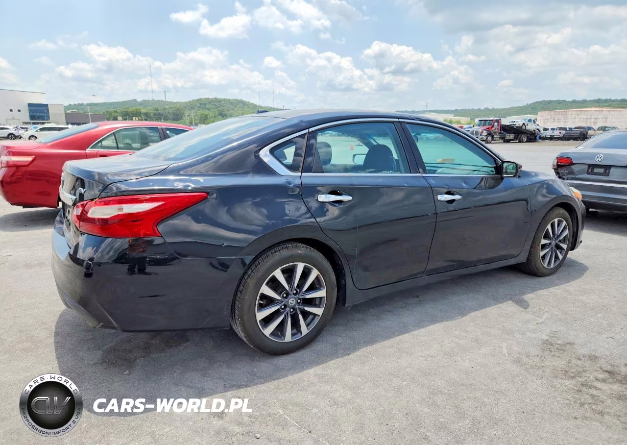 2017 Nissan Altima 2.5 VIN:1N4AL3AP4HC204907 - 3