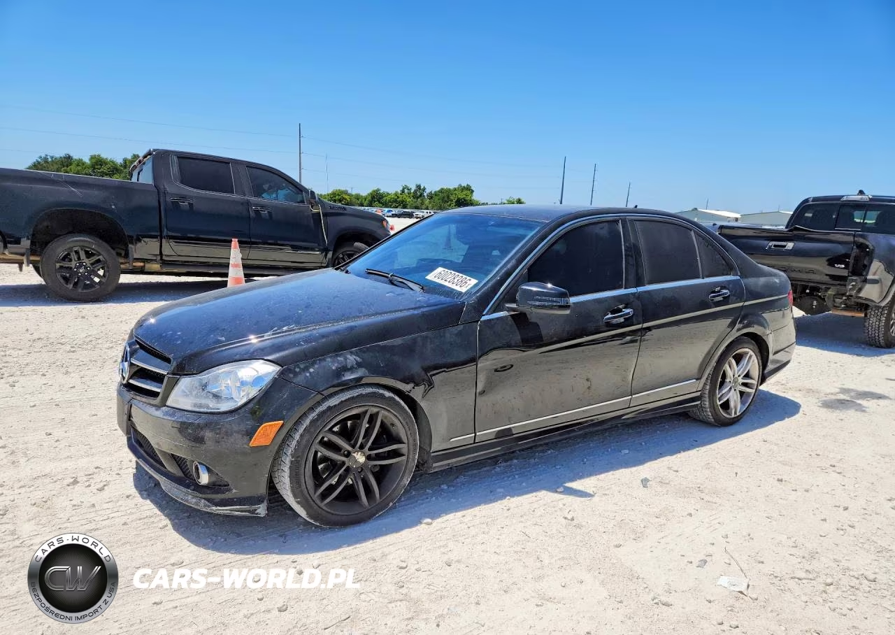 2013 Mercedes-Benz C 250 – zdjęcie 1 z 12
