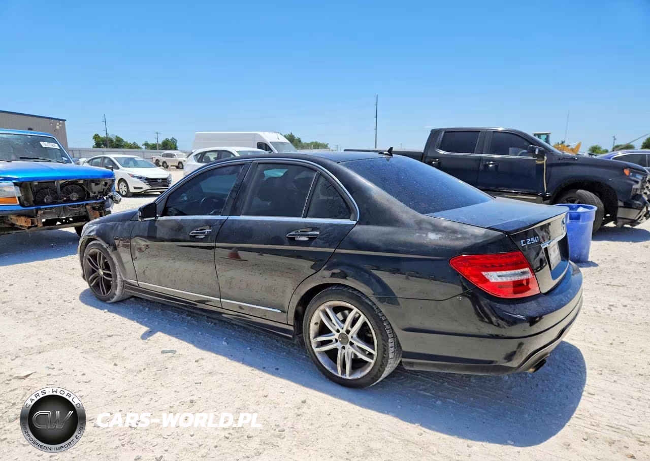 2013 Mercedes-Benz C 250 VIN:WDDGF4HB6DR268309 - 2