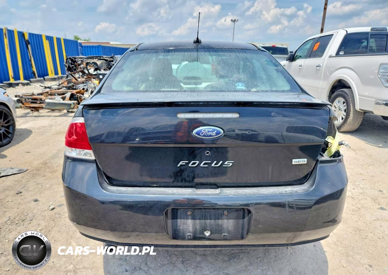2008 Ford Focus Se VIN:1FAHP35NX8W103946 - 6