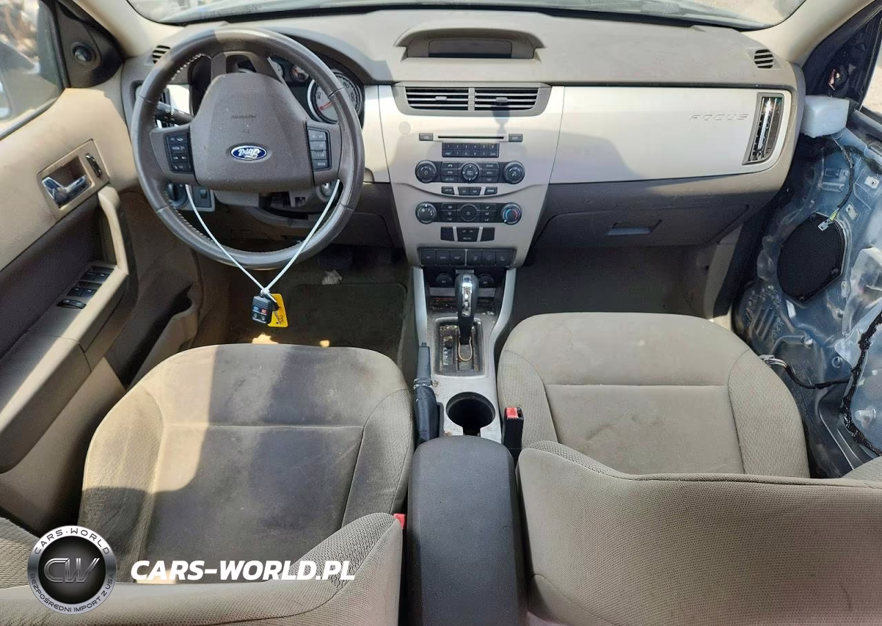 2008 Ford Focus Se VIN:1FAHP35NX8W103946 - 8