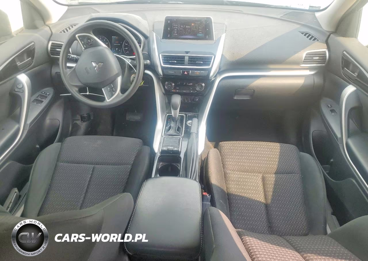 2018 Mitsubishi Eclipse Cross Le VIN:JA4AT4AAXJZ048641 - 8