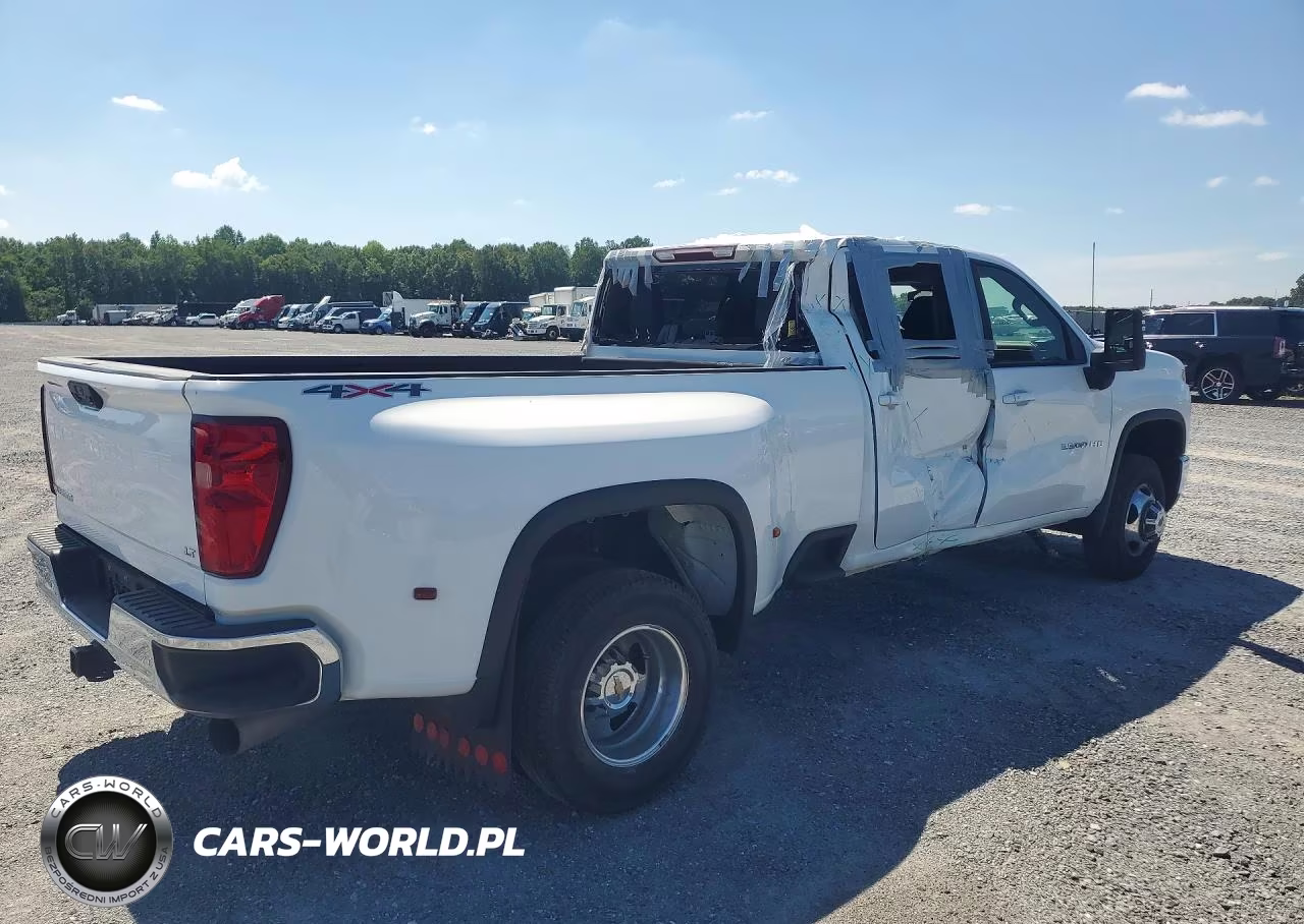 2024 Chevrolet Silverado K3500 Lt VIN:1GC4YTEY8RF395016 - 3