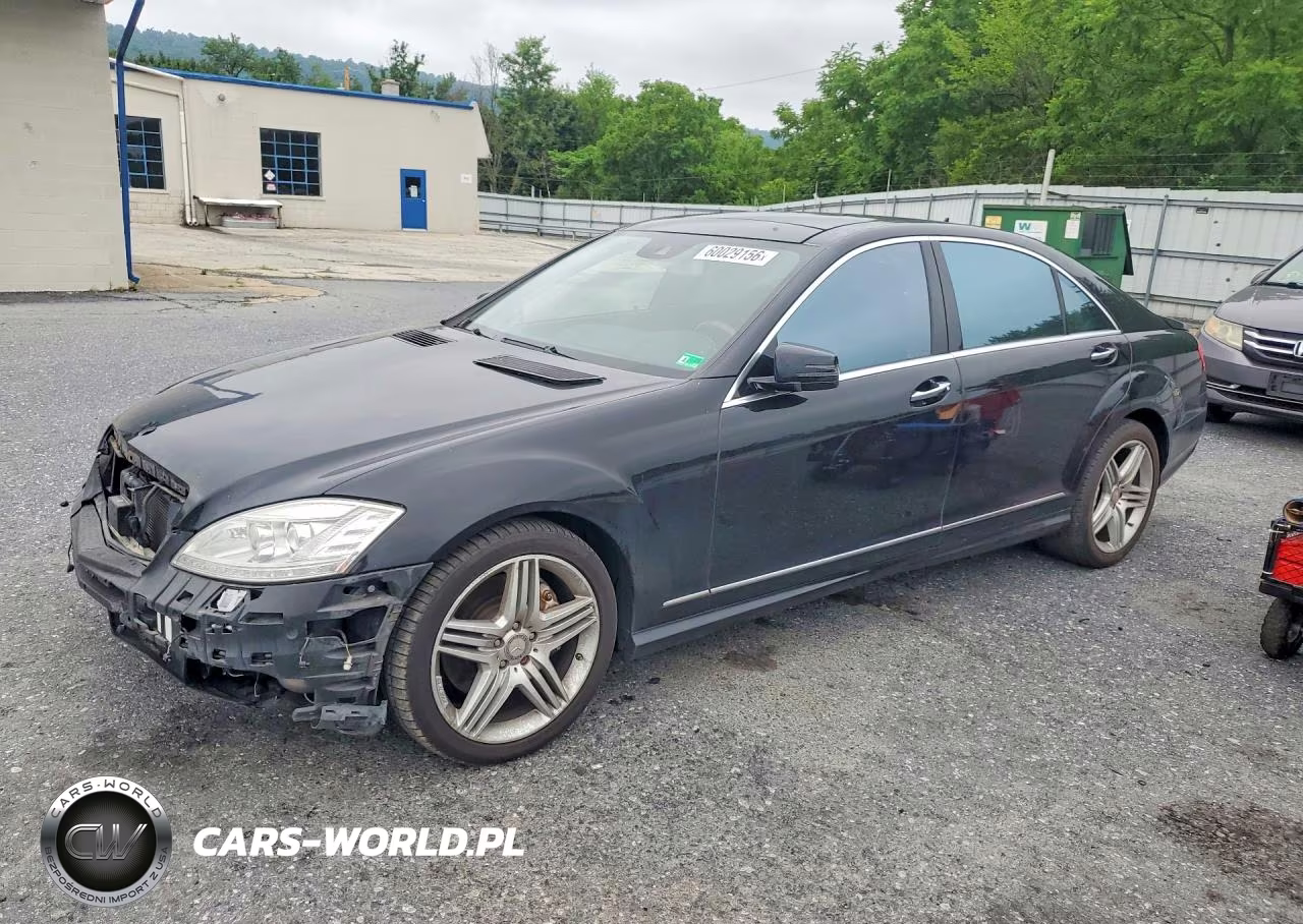2013 Mercedes-Benz S 550
