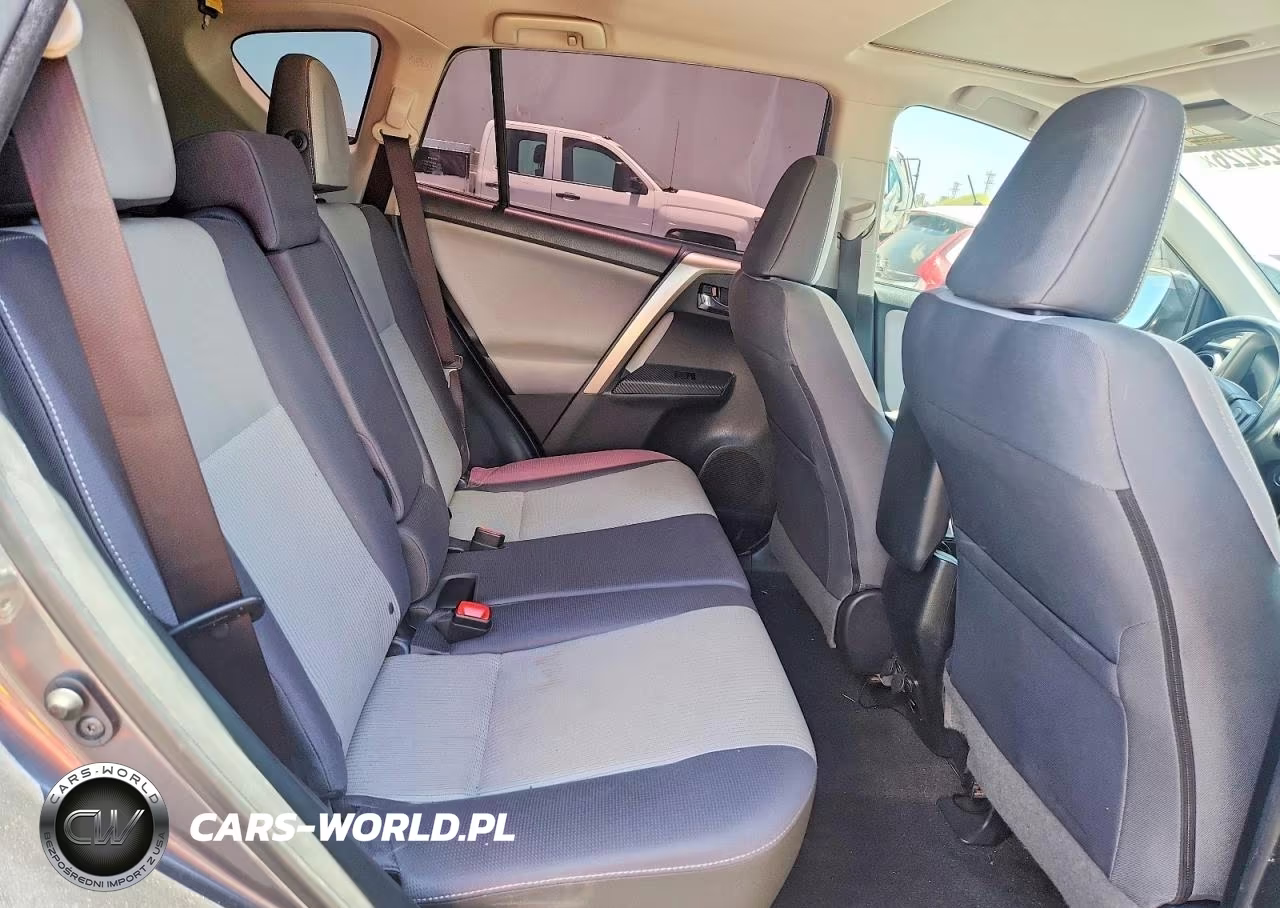 2015 Toyota Rav4 Xle VIN:JTMWFREV0FJ028515 - 11