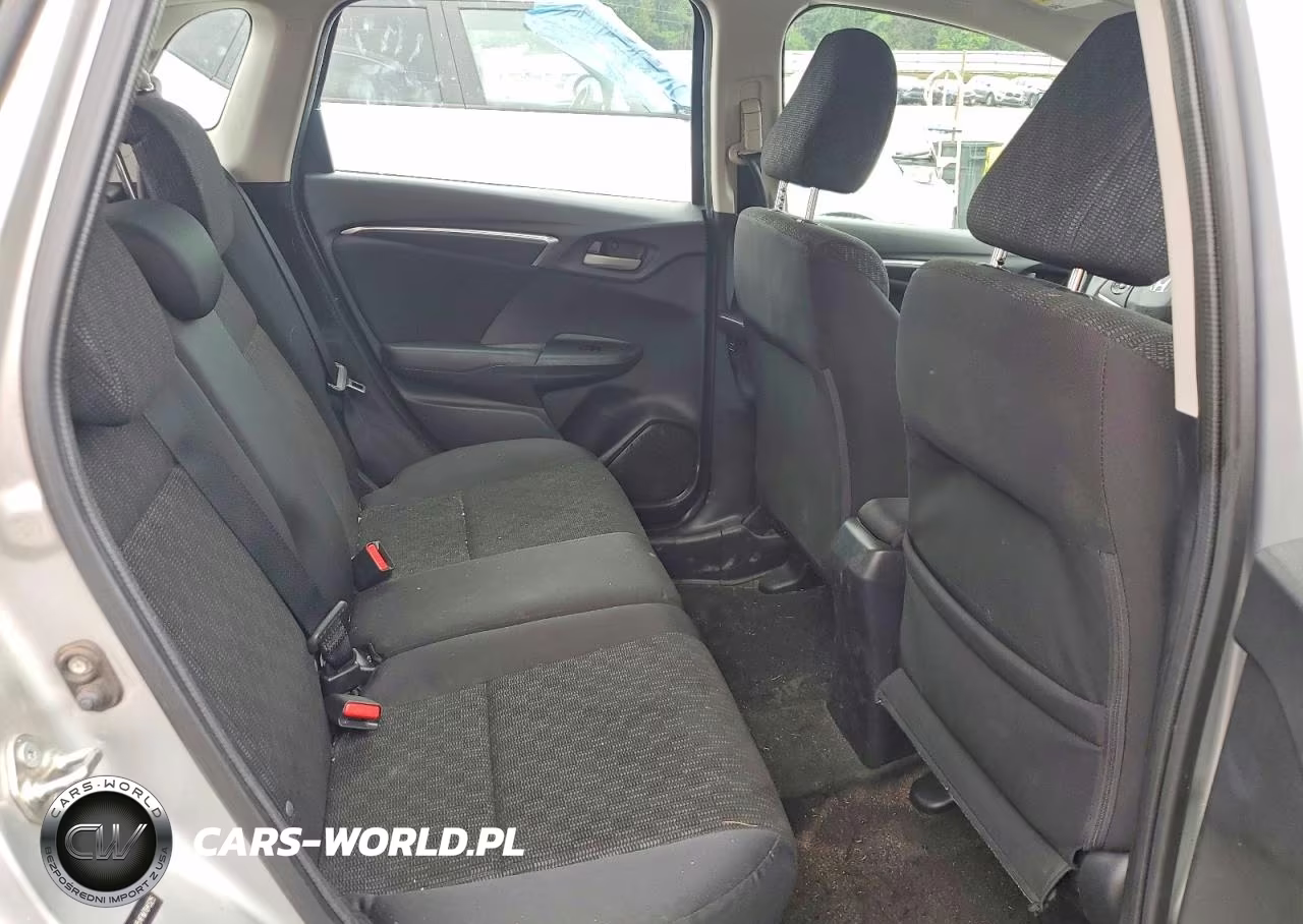 2015 Honda Fit Lx VIN:3HGGK5H54FM784325 - 10