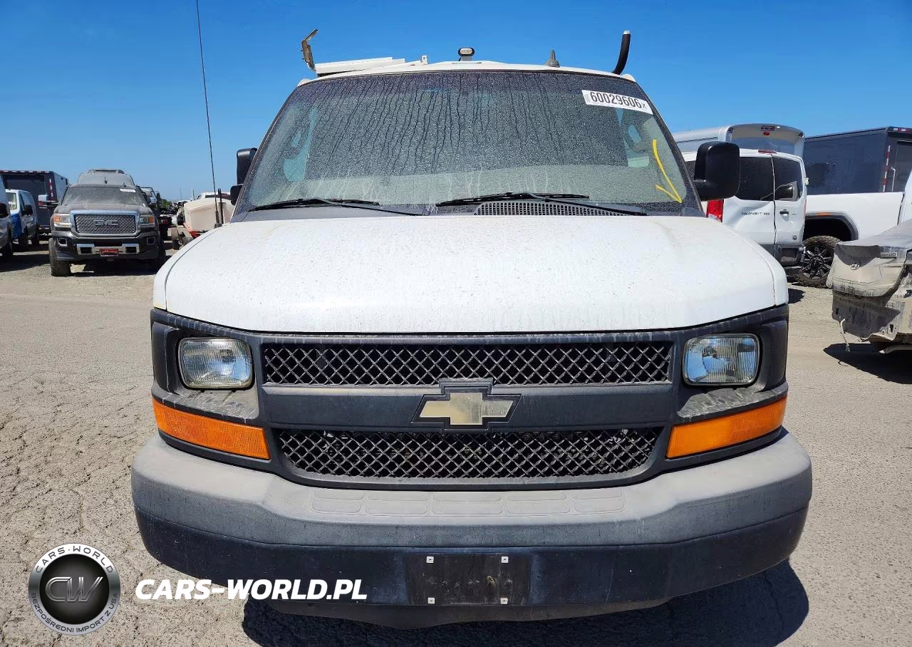 2016 Chevrolet Express 25 VIN:1GCWGAFF8G1198239 - 5