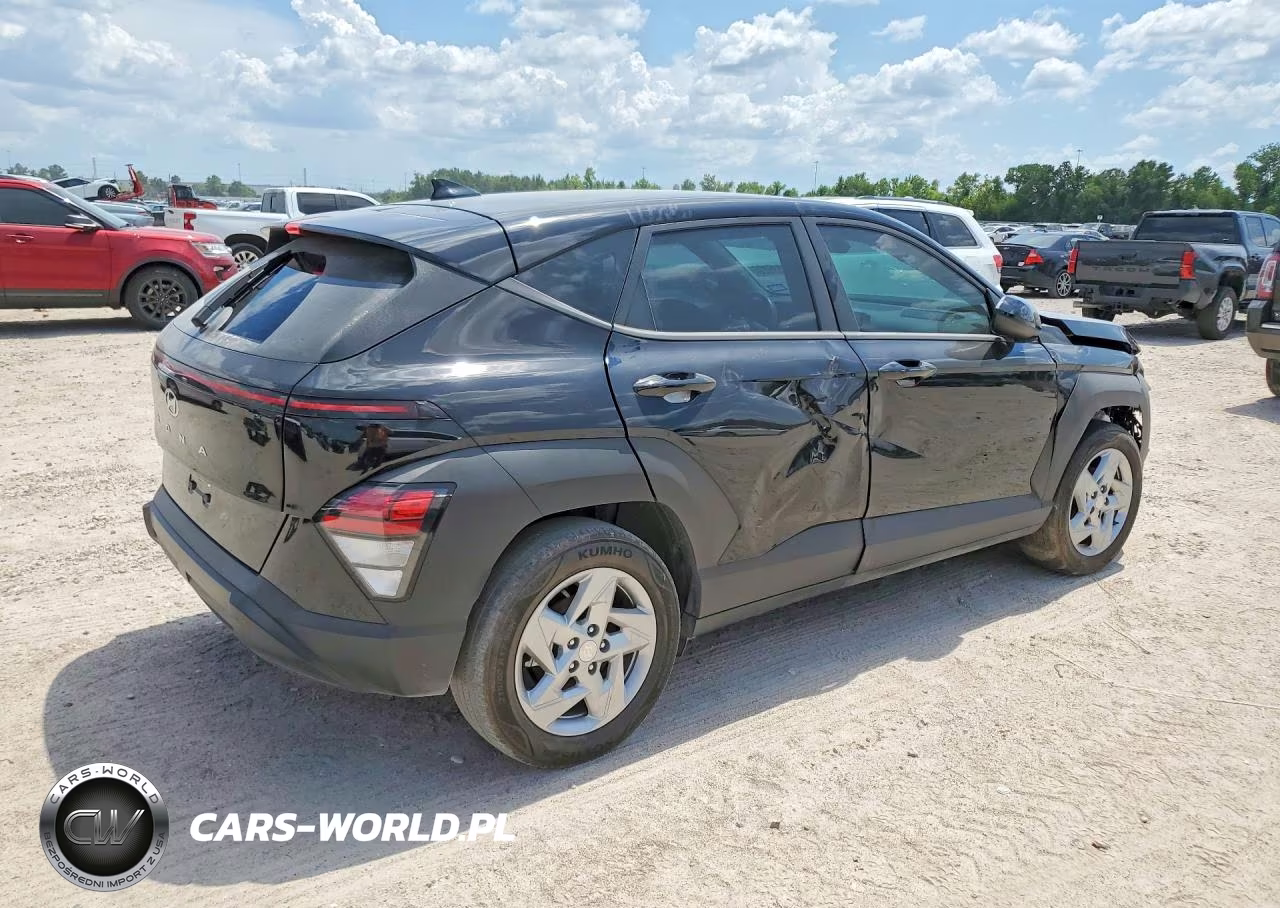 2025 Hyundai Kona Se VIN:KM8HA3AB1SU261274 - 3
