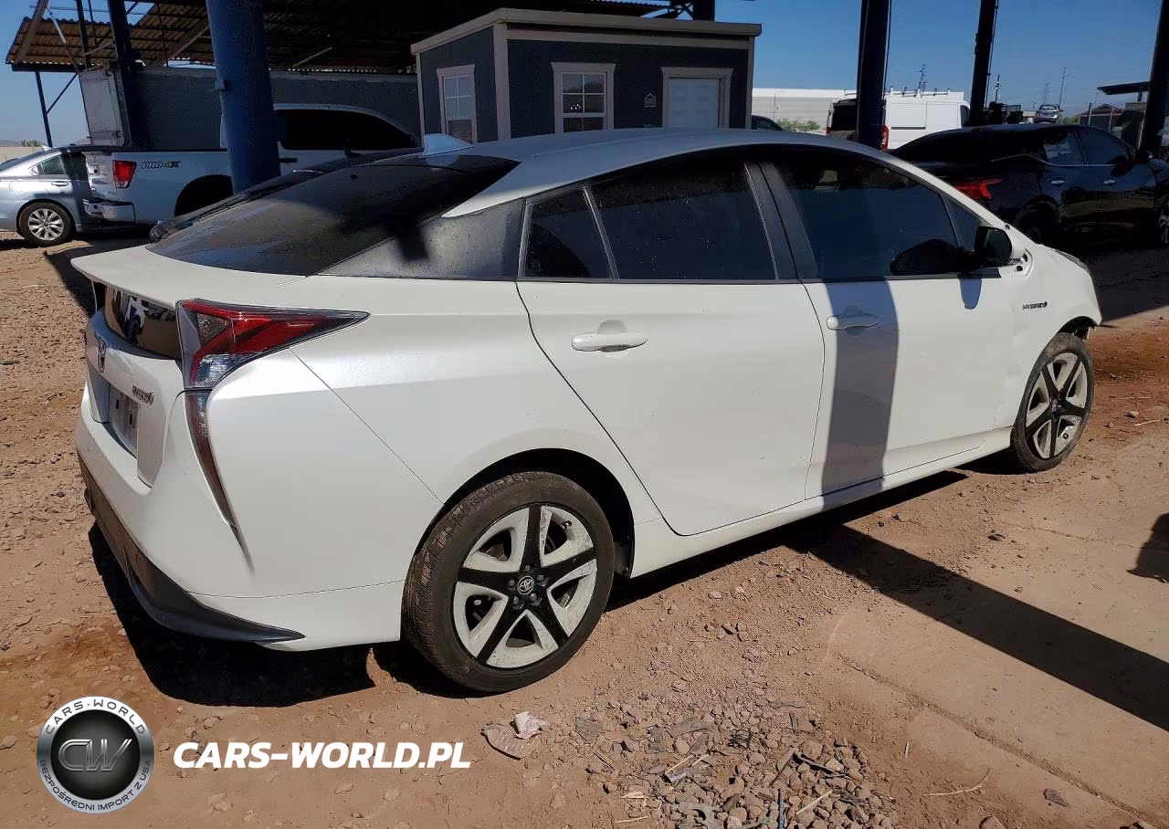 2017 Toyota Prius Three Touring VIN:JTDKARFU1H3038433 - 3