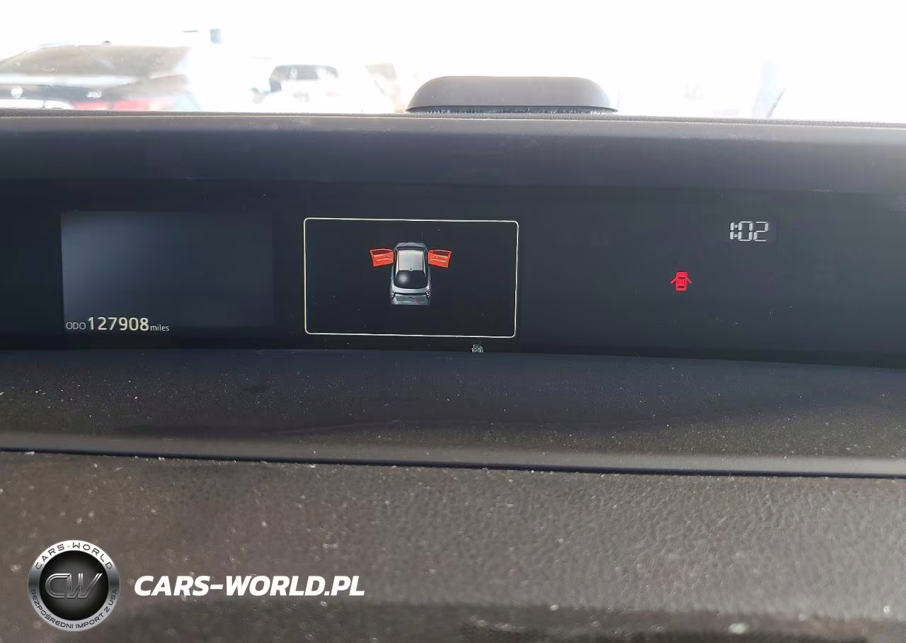 2017 Toyota Prius Three Touring VIN:JTDKARFU1H3038433 - 9