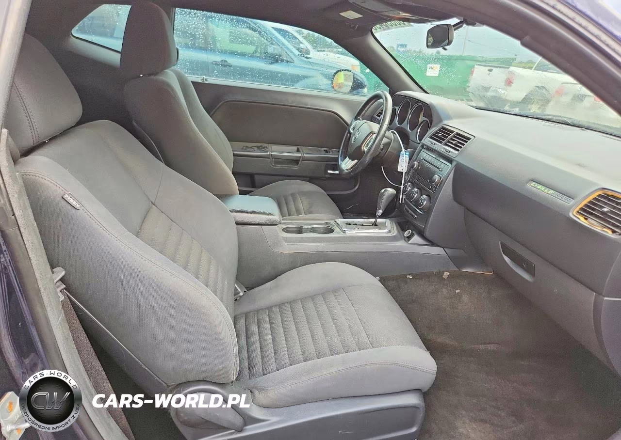 2012 Dodge Challenger Sxt VIN:2C3CDYAG2CH161899 - 10