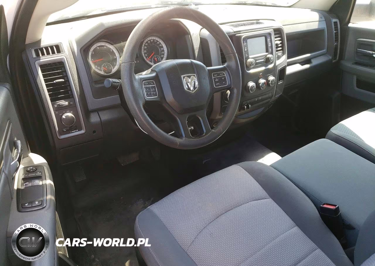2019 Ram 1500 Classic Tradesman VIN:3C6JR6DG4KG506277 - 8