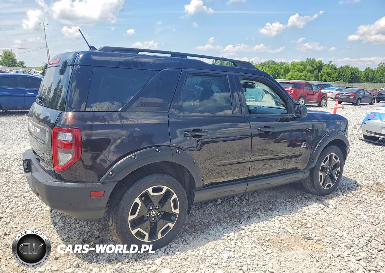 2021 Ford Bronco Sport Outer Banks VIN:3FMCR9C62MRB23999 - 3