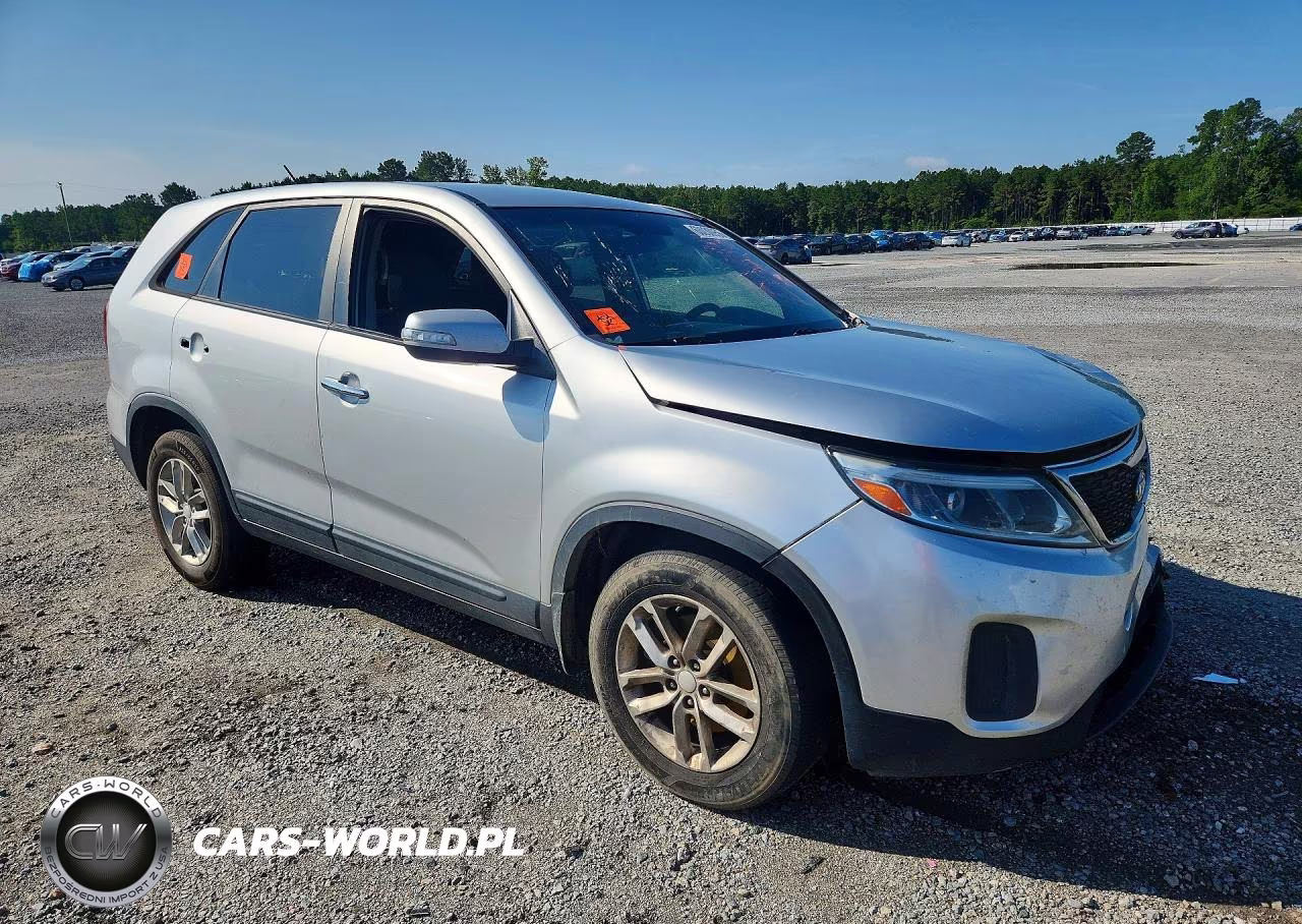 2014 Kia Sorento Lx VIN:5XYKT3A62EG520268 - 4