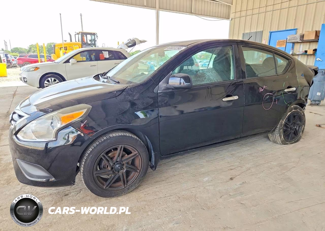 2019 Nissan Versa Sv – zdjęcie 1 z 12