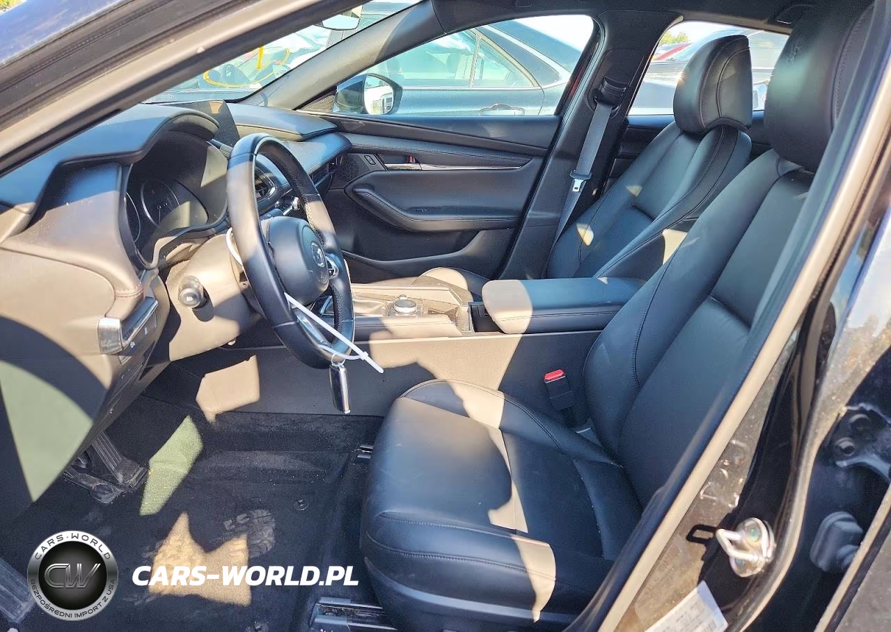 2025 Mazda 3 Preferred VIN:JM1BPALM9S1758148 - 7
