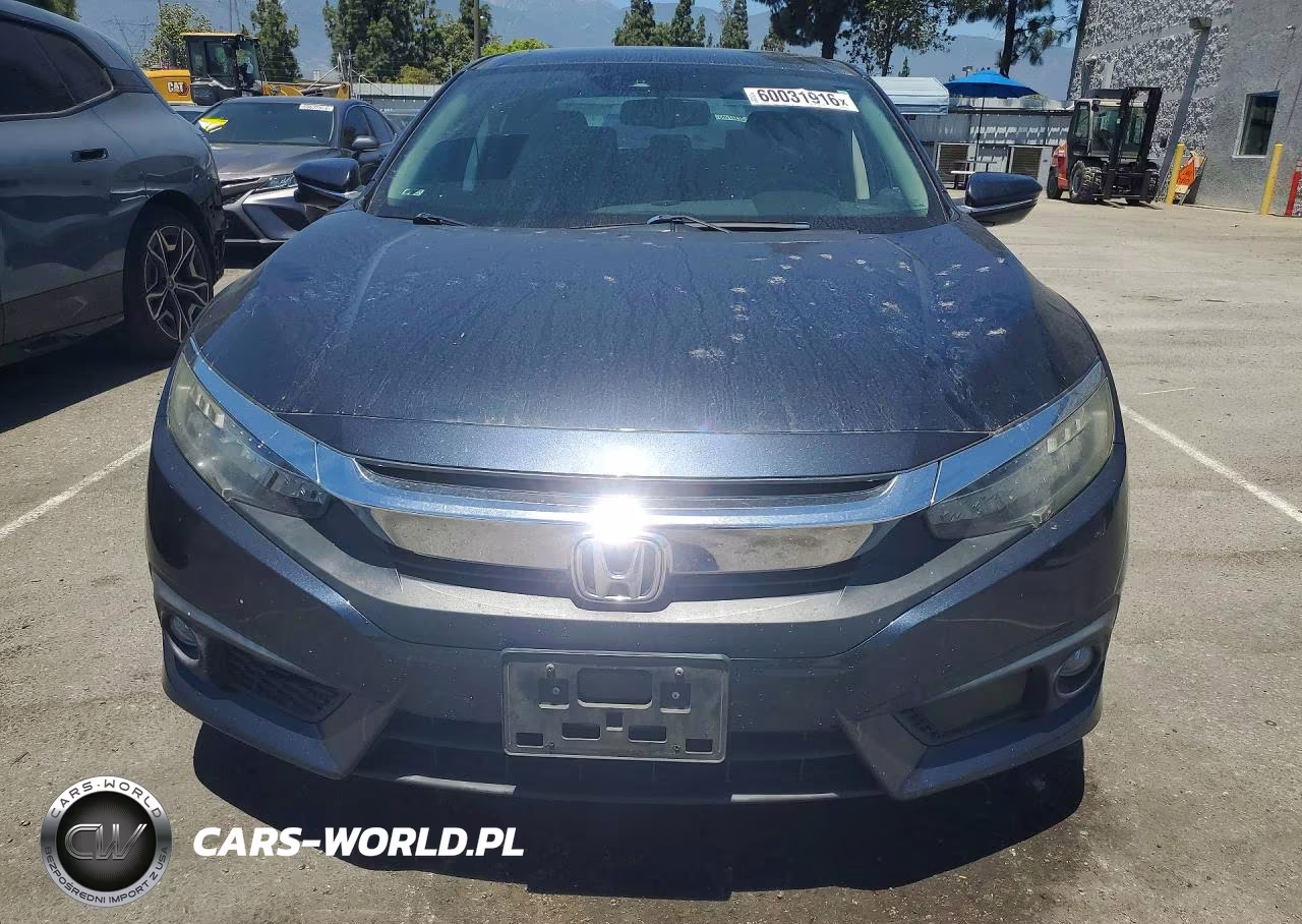2017 Honda Civic Touring VIN:19XFC1F94HE016654 - 5
