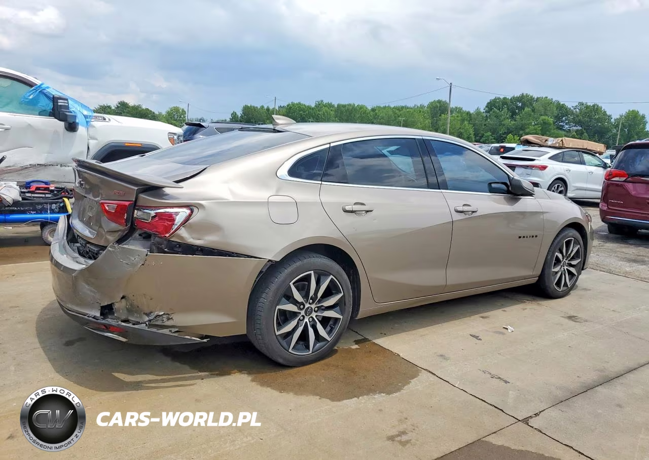 2023 Chevrolet Malibu Rs VIN:1G1ZG5ST6PF209346 - 3