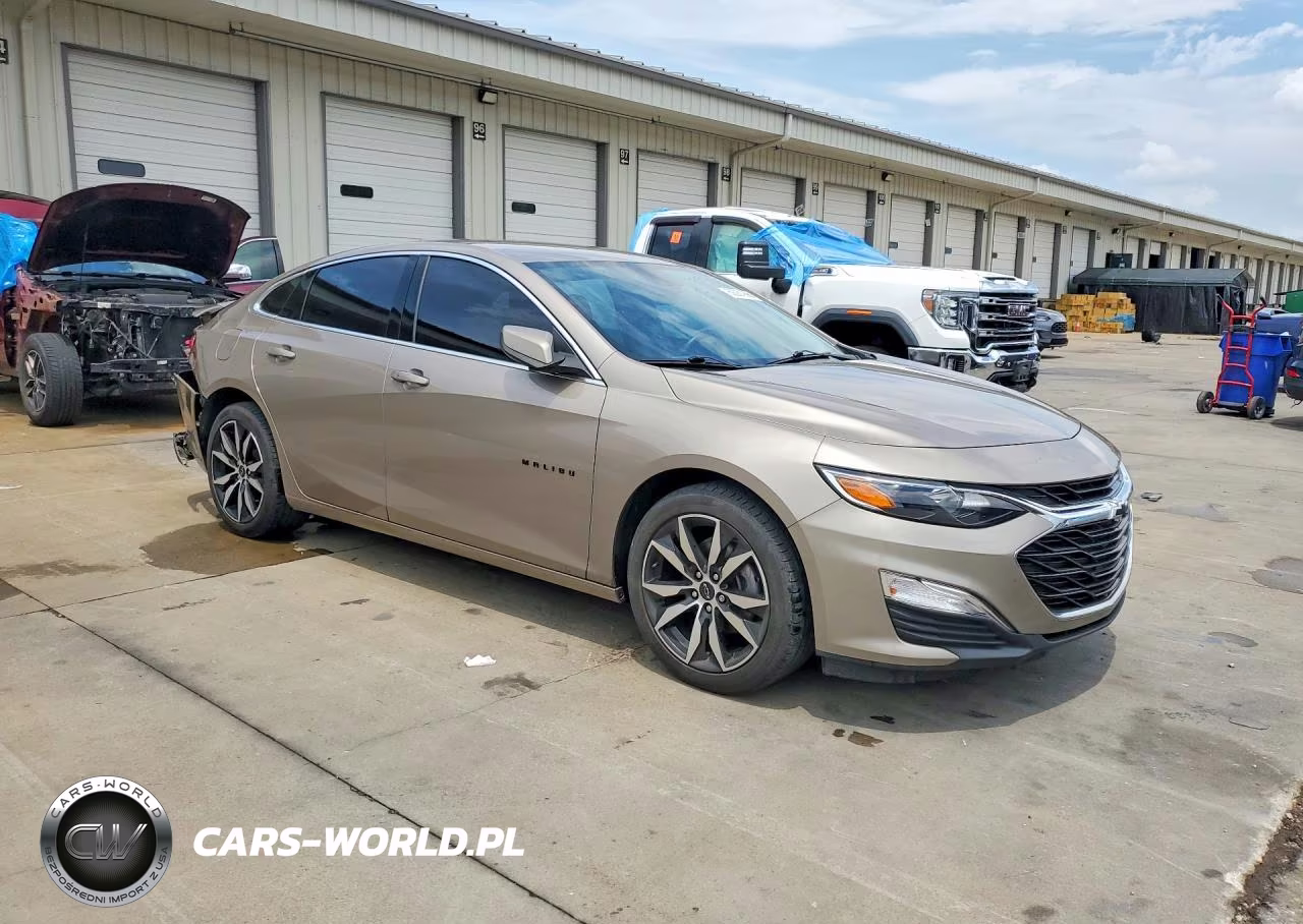 2023 Chevrolet Malibu Rs VIN:1G1ZG5ST6PF209346 - 4