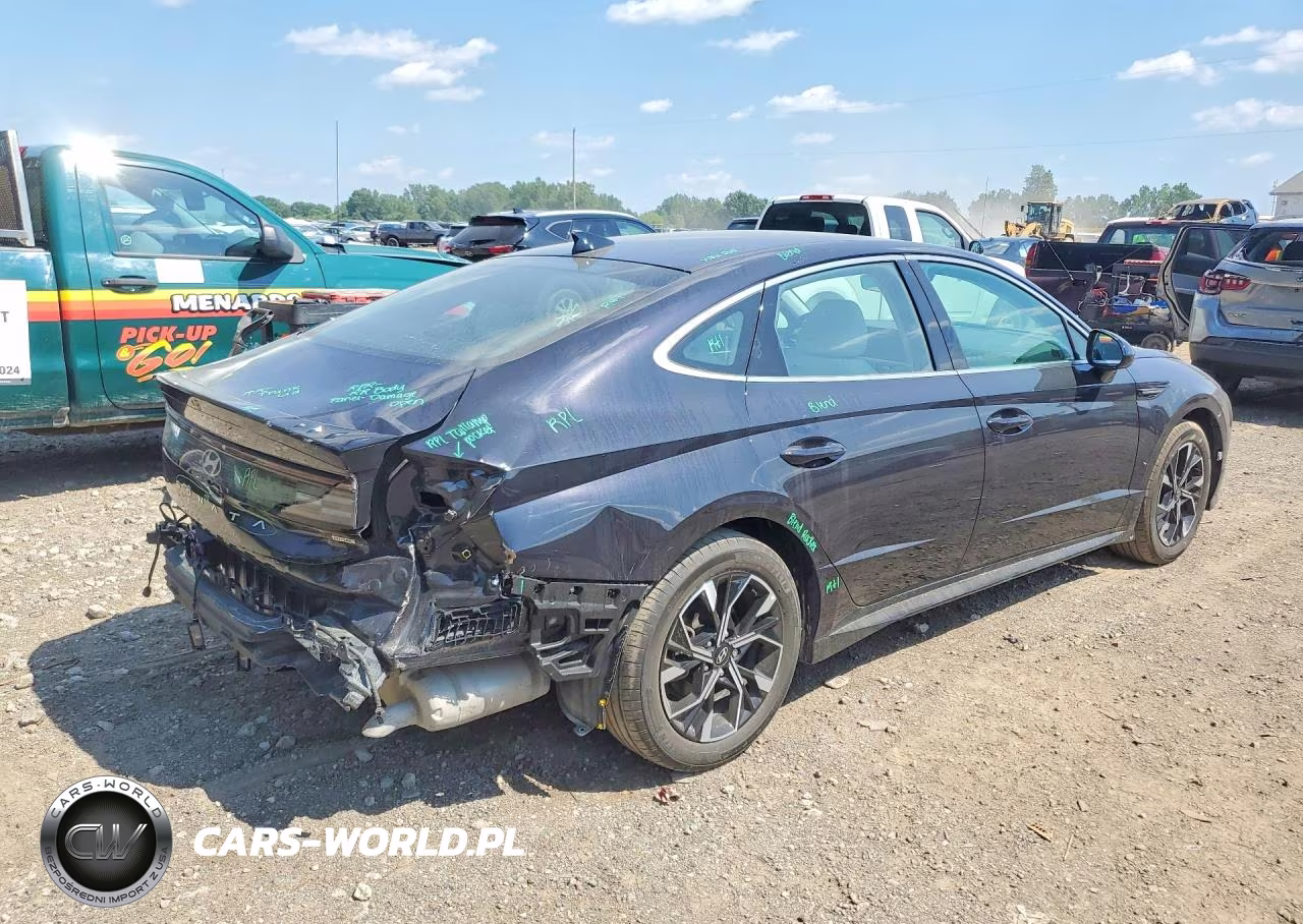 2025 Hyundai Sonata Sel VIN:KMHL64JA7SA435634 - 3