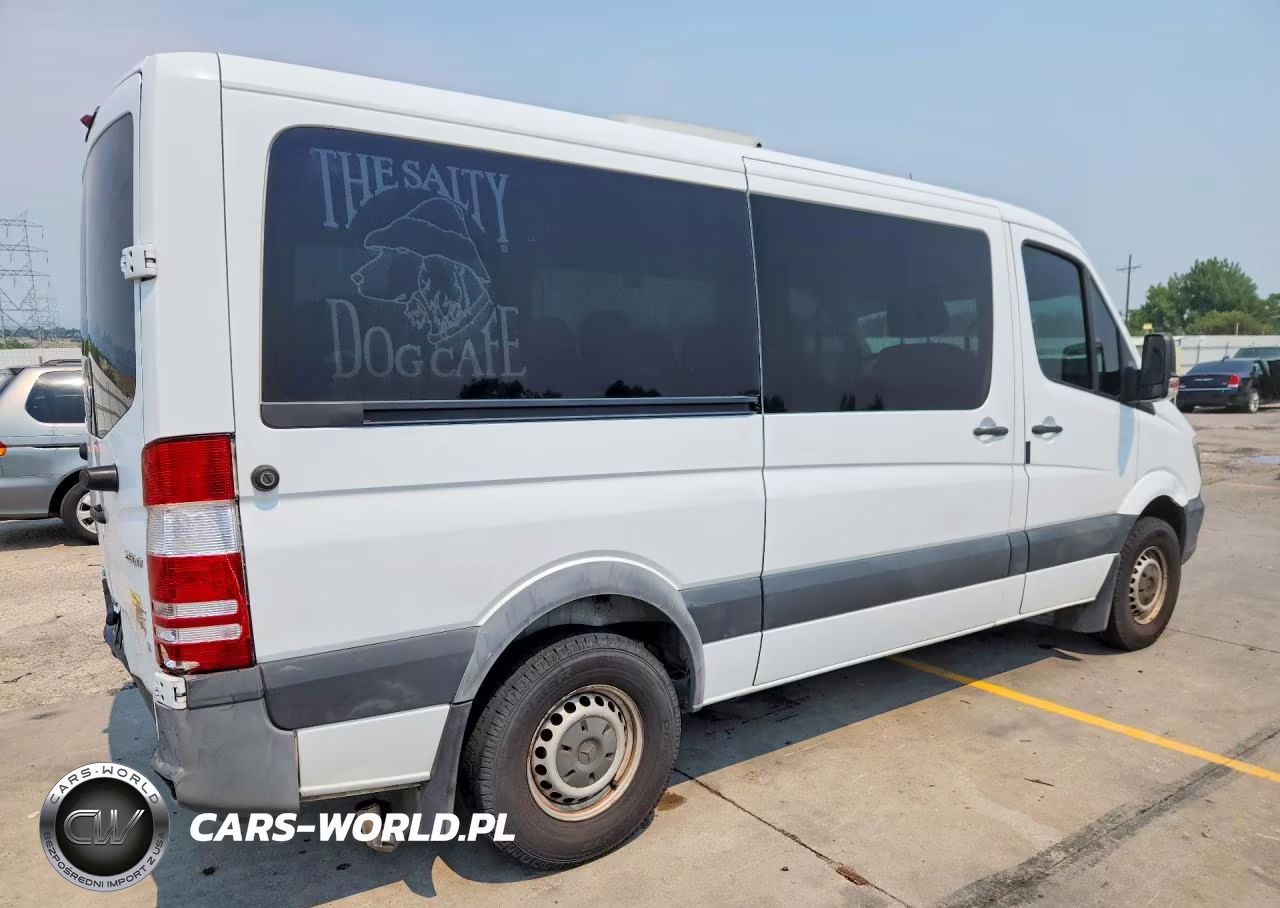 2017 Mercedes-Benz Sprinter 2500 VIN:8BRPE7CD5HE131655 - 3