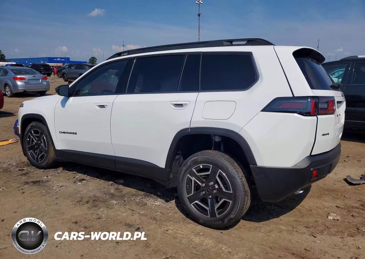 2026 Jeep Cherokee Laredo VIN:3C4PJMB26TT218758 - 2