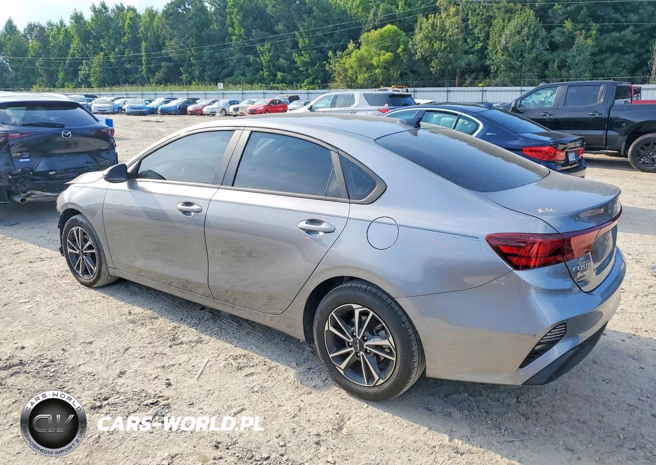 2024 Kia Forte Lxs VIN:3KPF24AD4RE755735 - 2