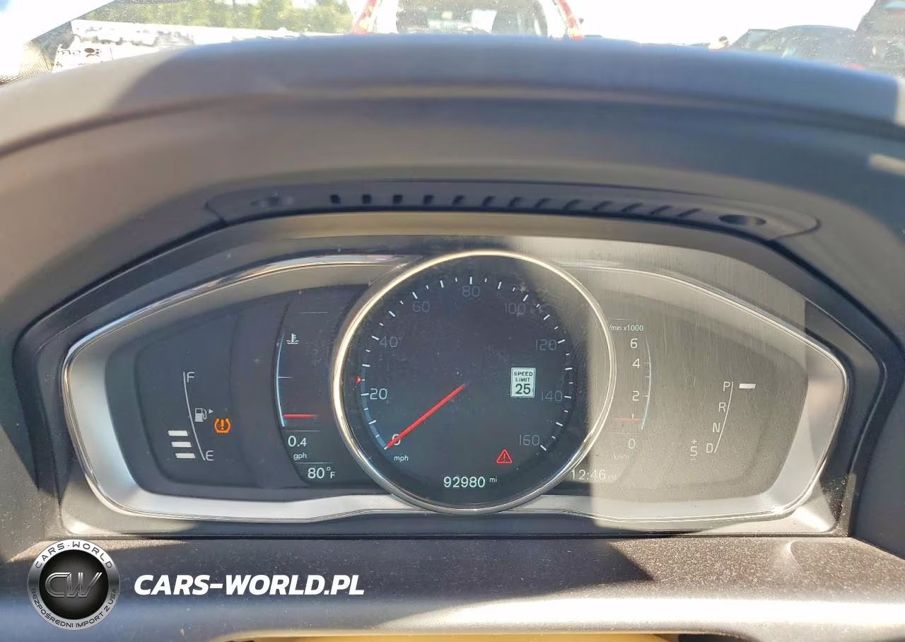 2016 Volvo Xc60 T5 Premier VIN:YV440MDK5G2784837 - 9