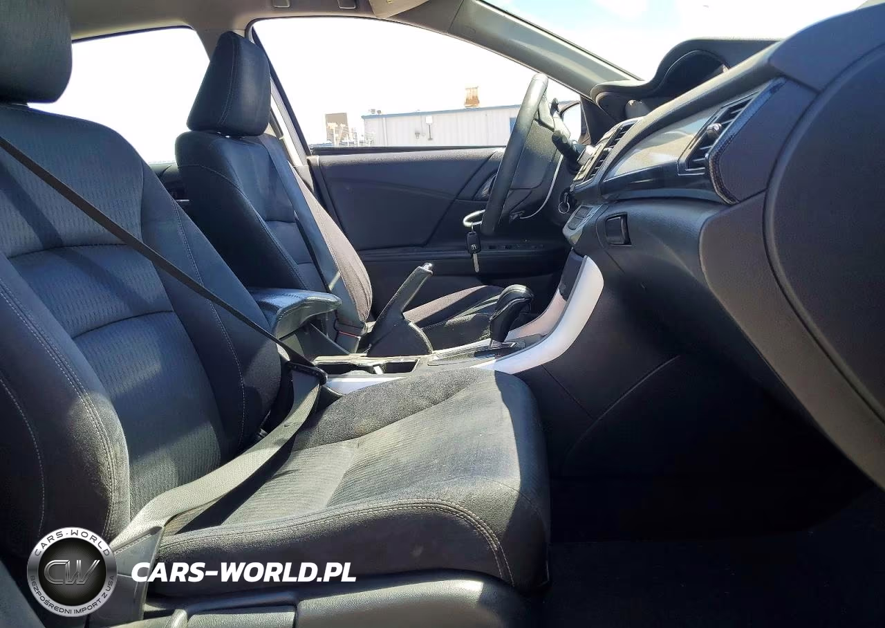 2015 Honda Accord Sport VIN:1HGCR2F53FA102608 - 7