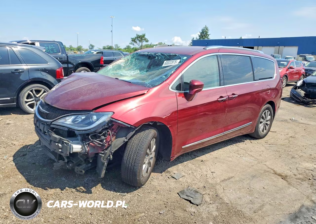 2019 Chrysler Pacifica Touring L Plus
