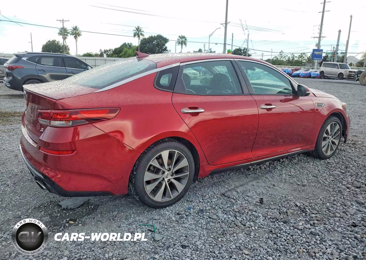 2019 Kia Optima S VIN:5XXGT4L38KG284126 - 3