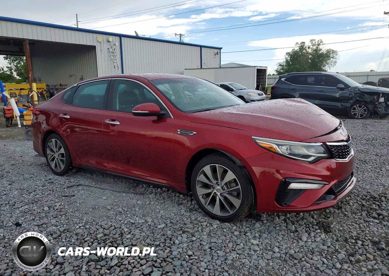 2019 Kia Optima S VIN:5XXGT4L38KG284126 - 4