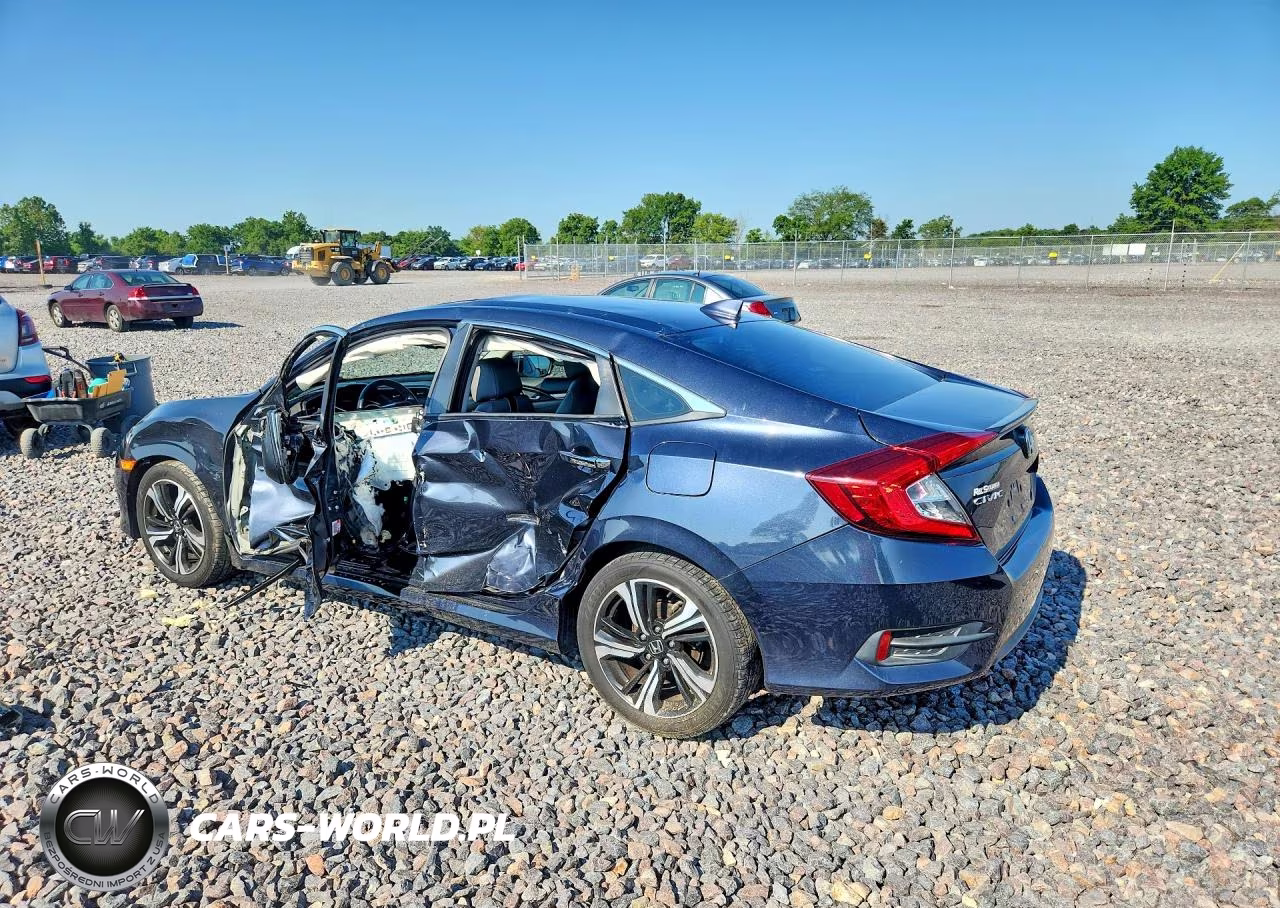 2016 Honda Civic Touring VIN:19XFC1F9XGE013157 - 2